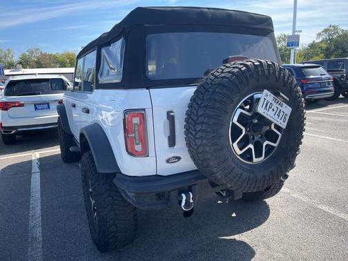 2022 Ford Bronco Badlands