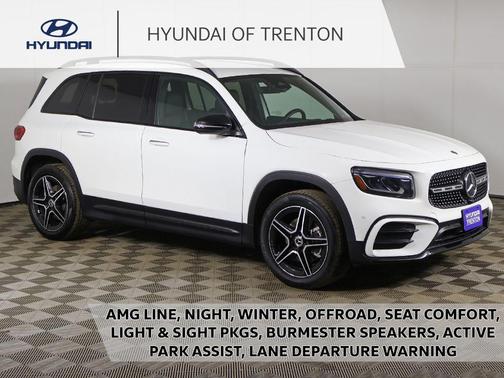 White 2025 Mercedes-Benz GLB 250 Base 4MATIC