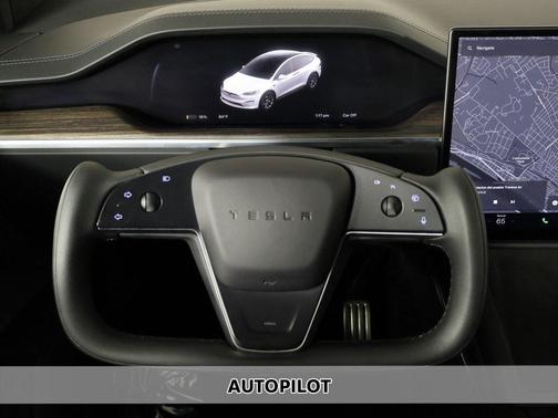 2022 Tesla Model X Base