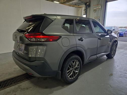 Gun Metallic 2023 Nissan Rogue S