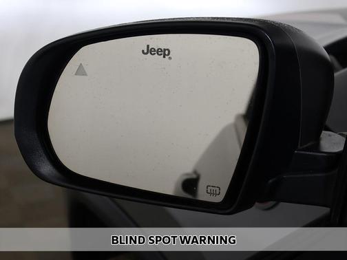Sting Gray Clearcoat 2022 Jeep Compass Trailhawk