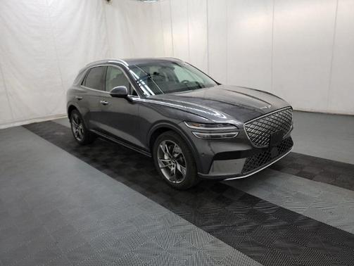 2023 Genesis Electrified GV70 Advanced