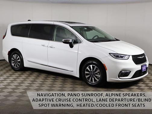 2023 Chrysler Pacifica Hybrid Limited