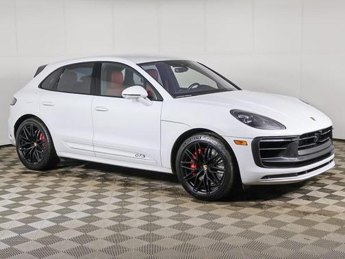 2024 Porsche Macan GTS