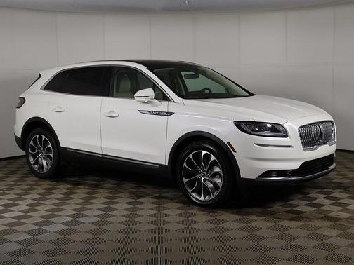 2022 Lincoln Nautilus Reserve