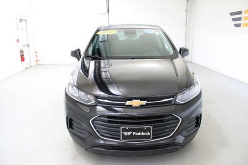 Mosaic Black Metallic 2021 Chevrolet Trax LS