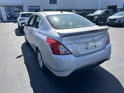 2017 Nissan Versa 