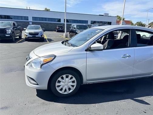 2017 Nissan Versa 