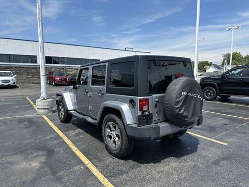 2017 Jeep Wrangler Unlimited Sahara