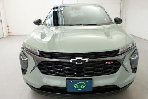 Green 2024 Chevrolet Trax 1RS