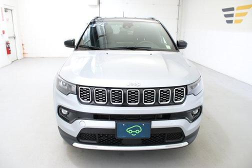 Silver Zynith 2024 Jeep Compass Limited