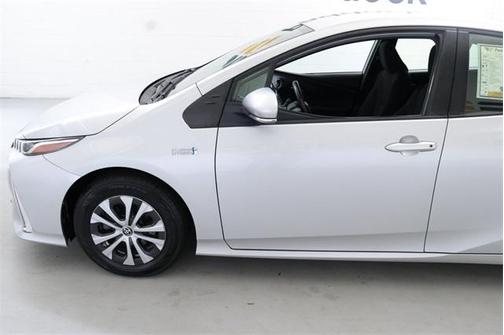 2021 Toyota Prius Prime LE