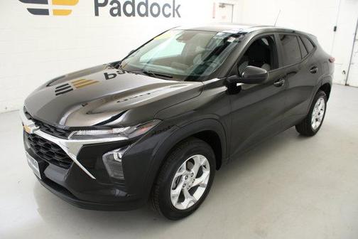 Mosaic Black Metallic 2024 Chevrolet Trax LS