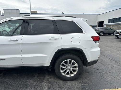 2021 Jeep Grand Cherokee Laredo