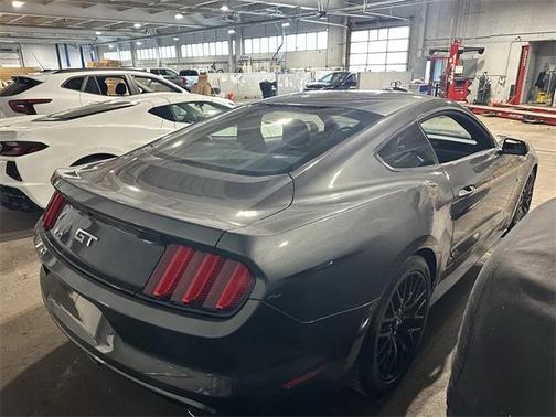 2017 Ford Mustang GT