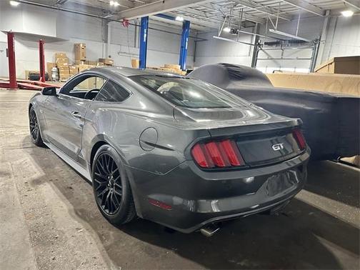 2017 Ford Mustang GT