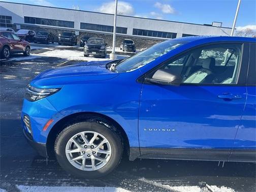 2024 Chevrolet Equinox LS