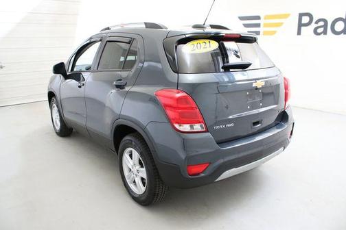 Shadow Gray Metallic 2021 Chevrolet Trax LT