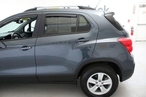 Shadow Gray Metallic 2021 Chevrolet Trax LT