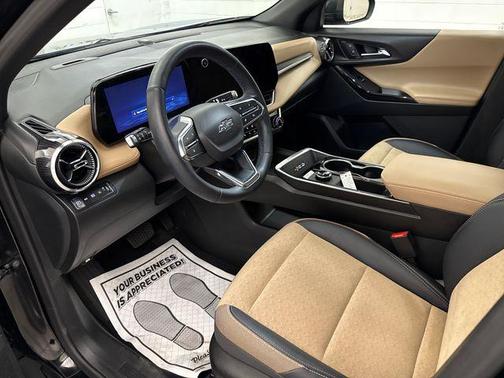 Mosaic Black Metallic 2025 Chevrolet Equinox ACTIV