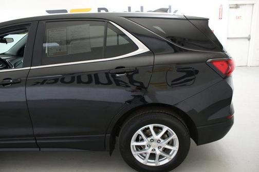 Mosaic Black Metallic 2023 Chevrolet Equinox 1LT