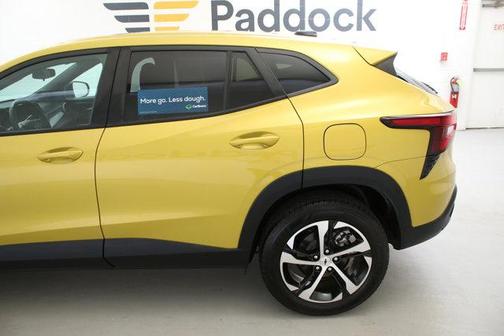 Nitro Yellow 2024 Chevrolet Trax 1RS