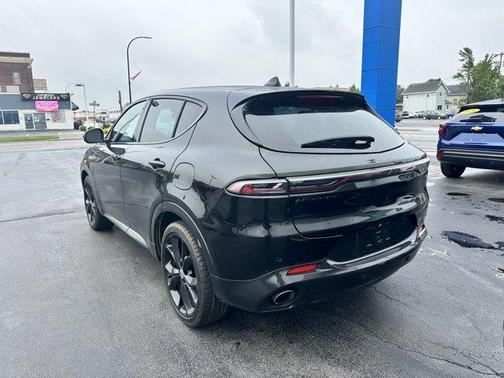 8 BALL 2024 Dodge Hornet R/T