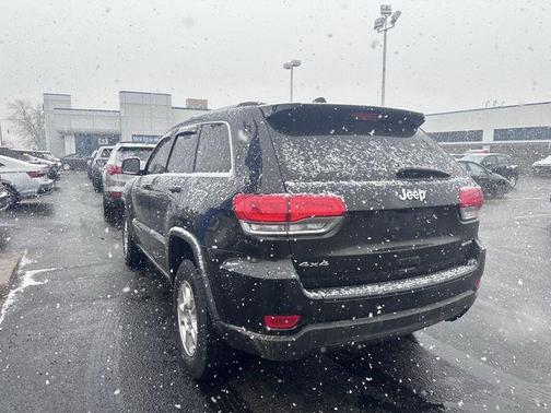 2017 Jeep Grand Cherokee Laredo