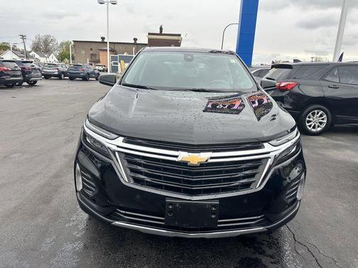 Mosaic Black Metallic 2024 Chevrolet Equinox LT