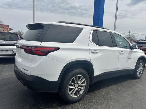 Summit White 2023 Chevrolet Traverse LT Leather