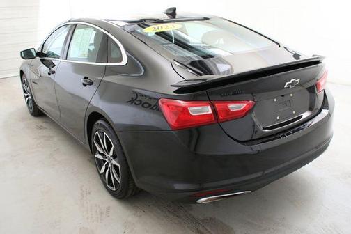 Mosaic Black Metallic 2023 Chevrolet Malibu RS