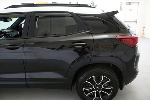 Mosaic Black Metallic 2023 Chevrolet Trailblazer ACTIV
