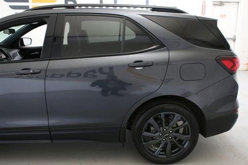Gray 2023 Chevrolet Equinox RS