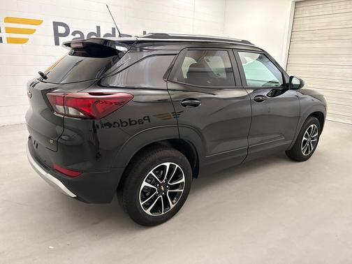 Mosaic Black Metallic 2024 Chevrolet Trailblazer LT