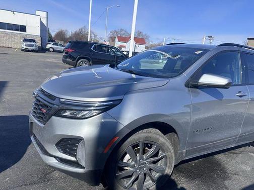 Sterling Gray Metallic 2023 Chevrolet Equinox RS