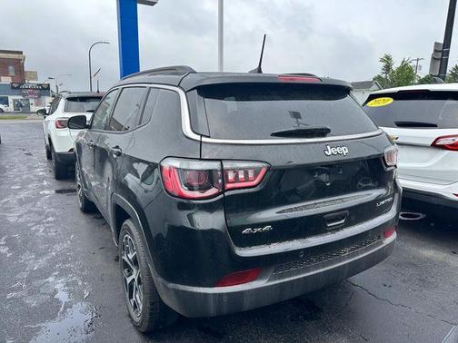 Diamond Black 2024 Jeep Compass Limited