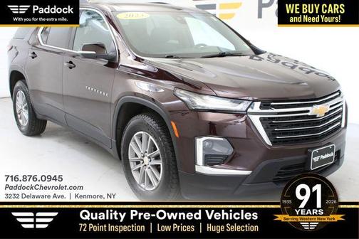 Black Cherry Metallic 2023 Chevrolet Traverse LT Cloth