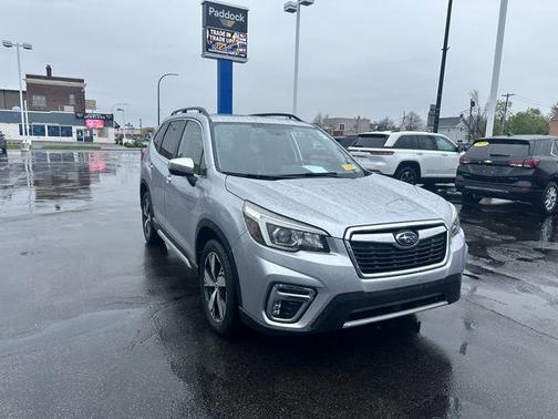 Ice Silver Metallic 2019 Subaru Forester Touring