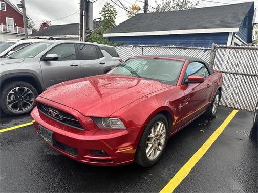 2013 Ford Mustang V6 Premium