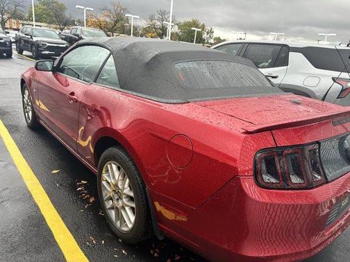 2013 Ford Mustang V6 Premium