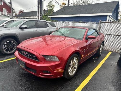2013 Ford Mustang V6 Premium
