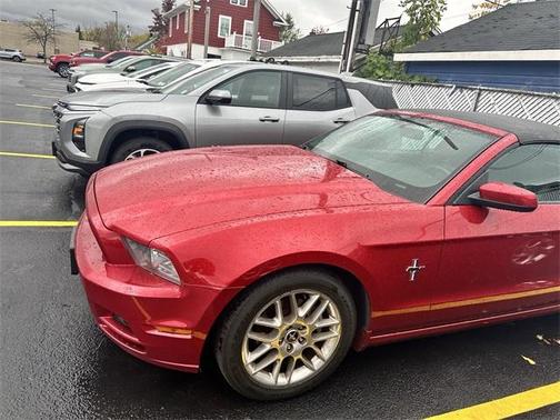 2013 Ford Mustang V6 Premium