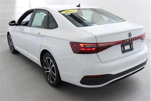 2025 Volkswagen Jetta 1.5T Sport