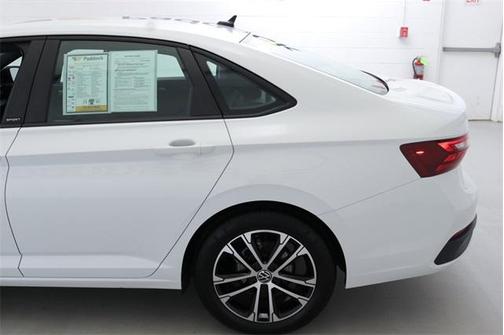 2025 Volkswagen Jetta 1.5T Sport