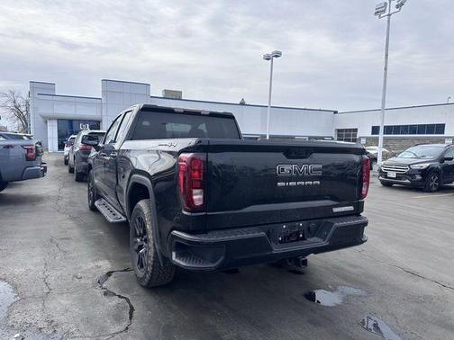 2023 GMC Sierra 1500 Elevation