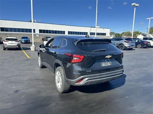 2024 Chevrolet Trax LS
