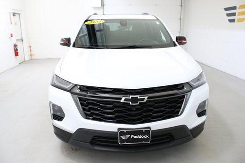 Summit White 2023 Chevrolet Traverse Premier