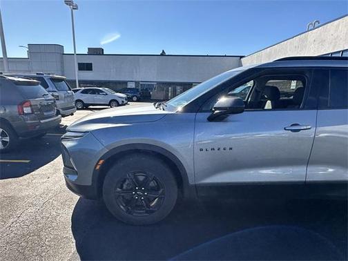 2024 Chevrolet Blazer LT