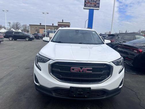 2020 GMC Terrain SLE