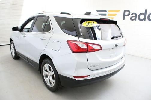 Silver Ice Metallic 2021 Chevrolet Equinox 1LT
